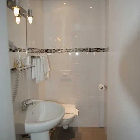 Du Palais 2* Ajaccio (Corsica)