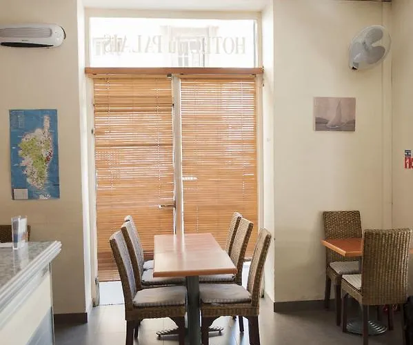 Du Palais 아작시오